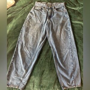 Old Navy Barrel Jeans